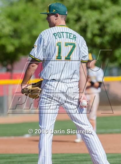 Thumbnail 2 in Sandia Prep @ Moorpark (Coach Bob National Invitational) photogallery.