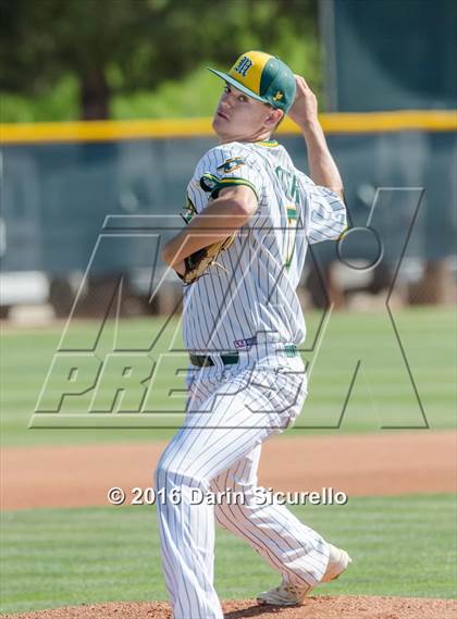 Thumbnail 3 in Sandia Prep @ Moorpark (Coach Bob National Invitational) photogallery.