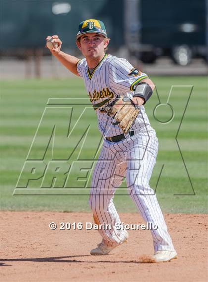 Thumbnail 1 in Sandia Prep @ Moorpark (Coach Bob National Invitational) photogallery.