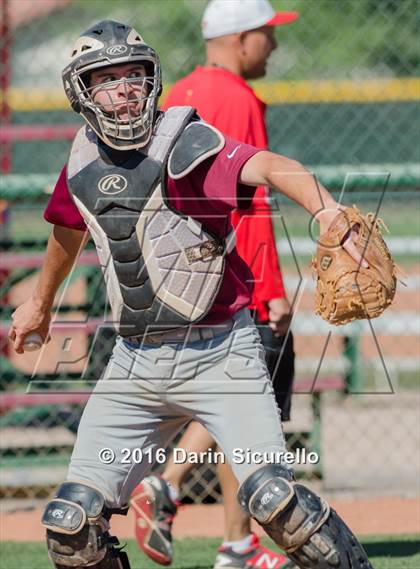 Thumbnail 2 in Sandia Prep @ Moorpark (Coach Bob National Invitational) photogallery.