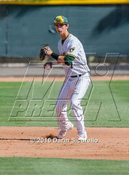 Thumbnail 2 in Sandia Prep @ Moorpark (Coach Bob National Invitational) photogallery.