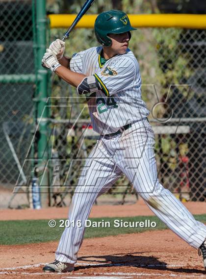 Thumbnail 3 in Sandia Prep @ Moorpark (Coach Bob National Invitational) photogallery.
