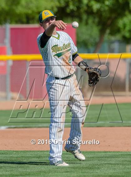 Thumbnail 2 in Sandia Prep @ Moorpark (Coach Bob National Invitational) photogallery.