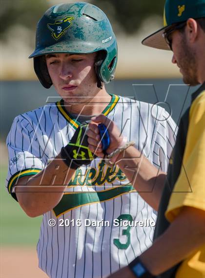 Thumbnail 1 in Sandia Prep @ Moorpark (Coach Bob National Invitational) photogallery.