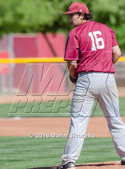 Thumbnail 2 in Sandia Prep @ Moorpark (Coach Bob National Invitational) photogallery.
