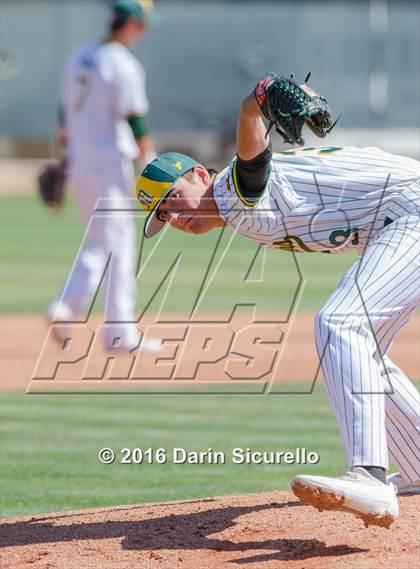 Thumbnail 2 in Sandia Prep @ Moorpark (Coach Bob National Invitational) photogallery.