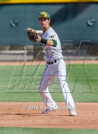 Thumbnail 3 in Sandia Prep @ Moorpark (Coach Bob National Invitational) photogallery.