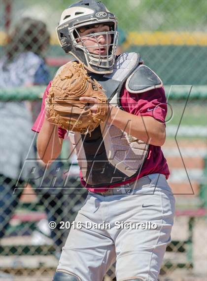 Thumbnail 2 in Sandia Prep @ Moorpark (Coach Bob National Invitational) photogallery.