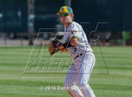 Thumbnail 3 in Sandia Prep @ Moorpark (Coach Bob National Invitational) photogallery.