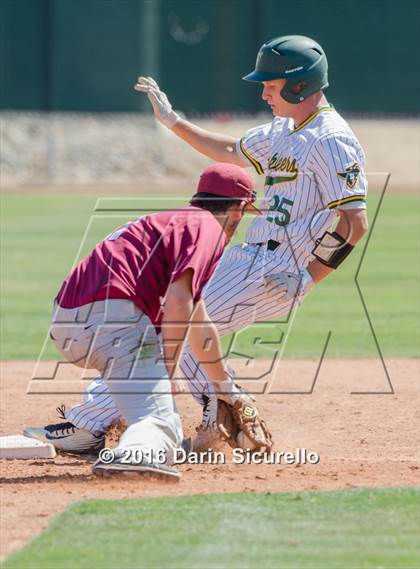 Thumbnail 2 in Sandia Prep @ Moorpark (Coach Bob National Invitational) photogallery.