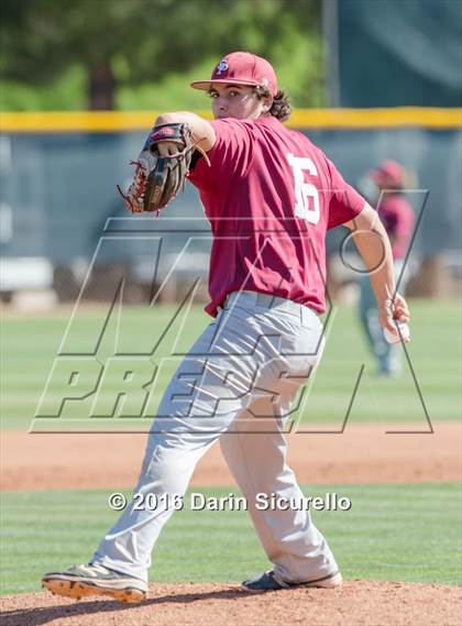 Thumbnail 2 in Sandia Prep @ Moorpark (Coach Bob National Invitational) photogallery.