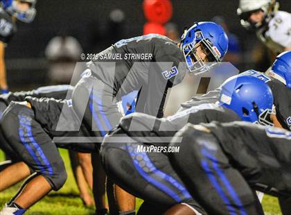 Thumbnail 3 in Central Catholic @ Sierra photogallery.