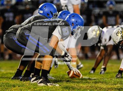 Thumbnail 2 in Central Catholic @ Sierra photogallery.