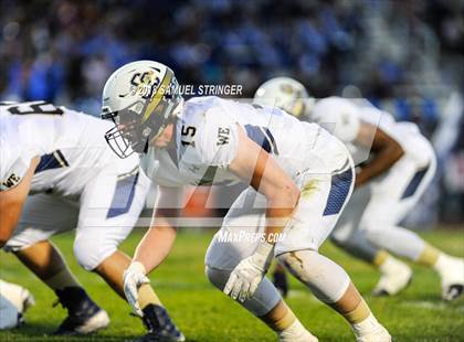 Thumbnail 2 in Central Catholic @ Sierra photogallery.
