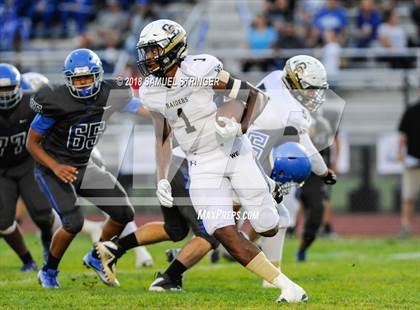 Thumbnail 2 in Central Catholic @ Sierra photogallery.