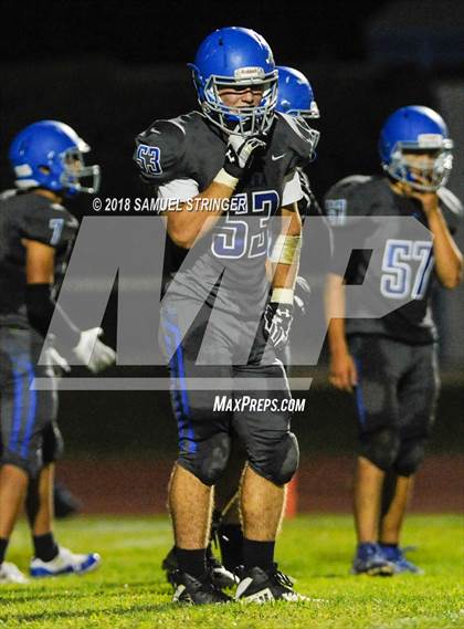 Thumbnail 3 in Central Catholic @ Sierra photogallery.
