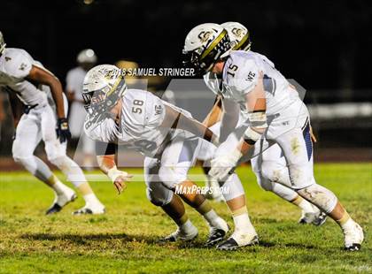 Thumbnail 2 in Central Catholic @ Sierra photogallery.