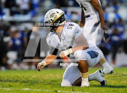 Thumbnail 2 in Central Catholic @ Sierra photogallery.