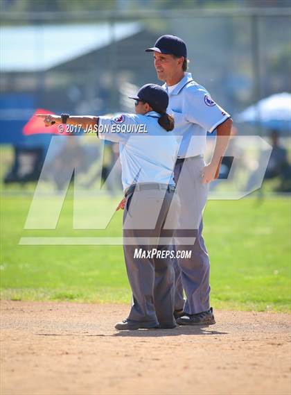 Thumbnail 2 in Glendale @ Los Altos (CIF SS Division 3 Playoff) photogallery.