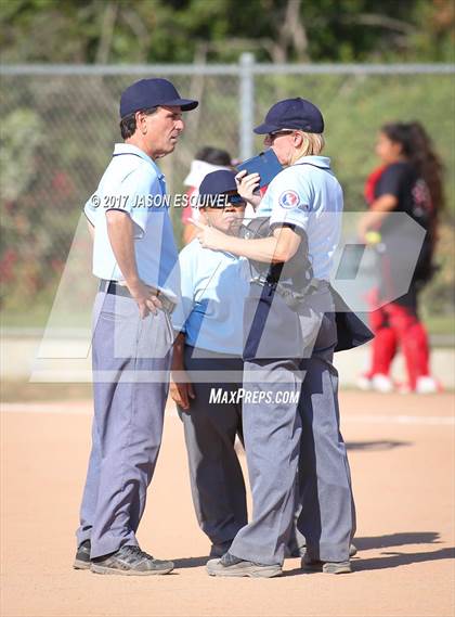 Thumbnail 3 in Glendale @ Los Altos (CIF SS Division 3 Playoff) photogallery.
