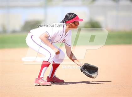 Thumbnail 2 in Glendale @ Los Altos (CIF SS Division 3 Playoff) photogallery.