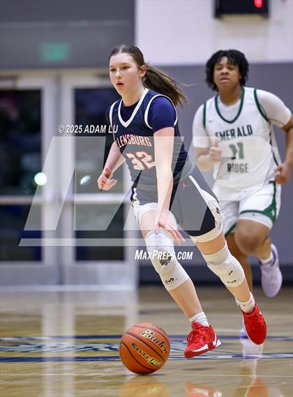 Thumbnail 2 in Emerald Ridge vs. Ellensburg photogallery.