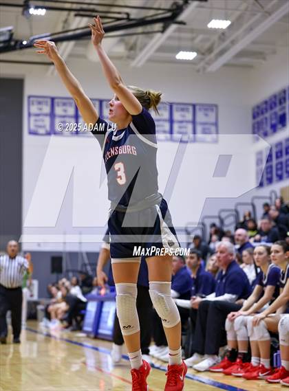 Thumbnail 1 in Emerald Ridge vs. Ellensburg photogallery.
