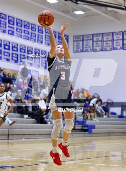 Thumbnail 3 in Emerald Ridge vs. Ellensburg photogallery.