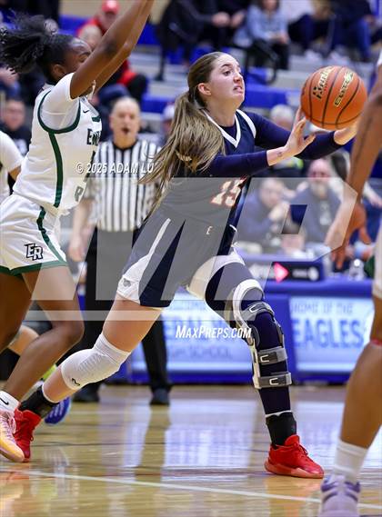Thumbnail 3 in Emerald Ridge vs. Ellensburg photogallery.