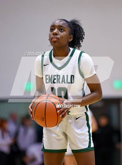 Thumbnail 3 in Emerald Ridge vs. Ellensburg photogallery.