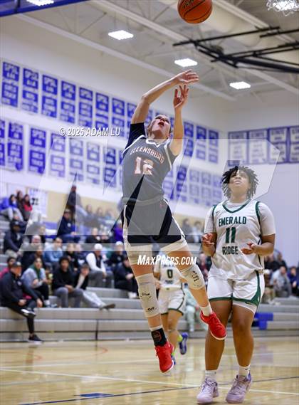 Thumbnail 1 in Emerald Ridge vs. Ellensburg photogallery.