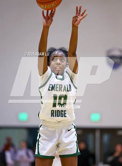 Thumbnail 3 in Emerald Ridge vs. Ellensburg photogallery.