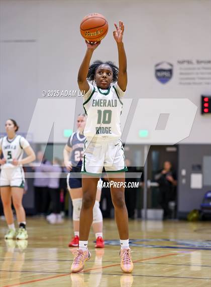 Thumbnail 1 in Emerald Ridge vs. Ellensburg photogallery.