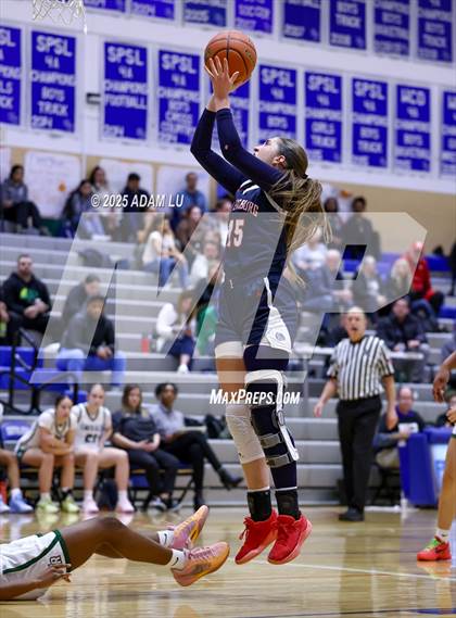 Thumbnail 3 in Emerald Ridge vs. Ellensburg photogallery.