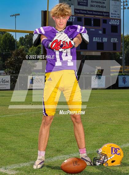 Thumbnail 3 in DeSoto Central (Team & Individuals) photogallery.