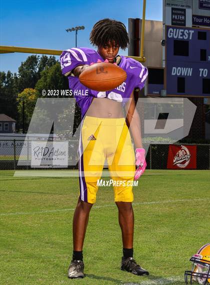 Thumbnail 2 in DeSoto Central (Team & Individuals) photogallery.