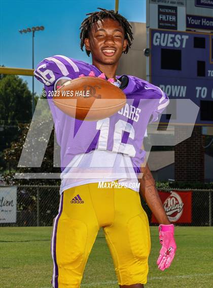 Thumbnail 2 in DeSoto Central (Team & Individuals) photogallery.