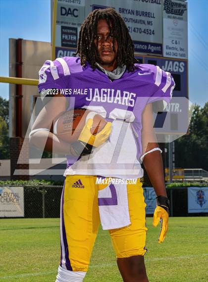 Thumbnail 3 in DeSoto Central (Team & Individuals) photogallery.