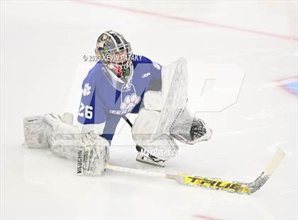 Thumbnail 1 in Rocky Hill CoOp vs. Newington Co-op (CIAC DIII Semifinal) photogallery.