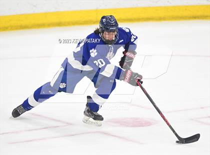 Thumbnail 1 in Rocky Hill CoOp vs. Newington Co-op (CIAC DIII Semifinal) photogallery.