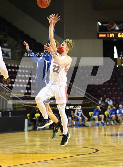 Thumbnail 1 in Belleview Christian vs. De Beque (CHSAA 1A State Final) photogallery.