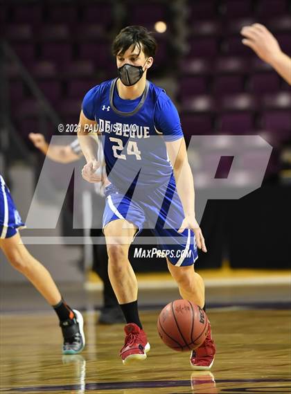 Thumbnail 1 in Belleview Christian vs. De Beque (CHSAA 1A State Final) photogallery.