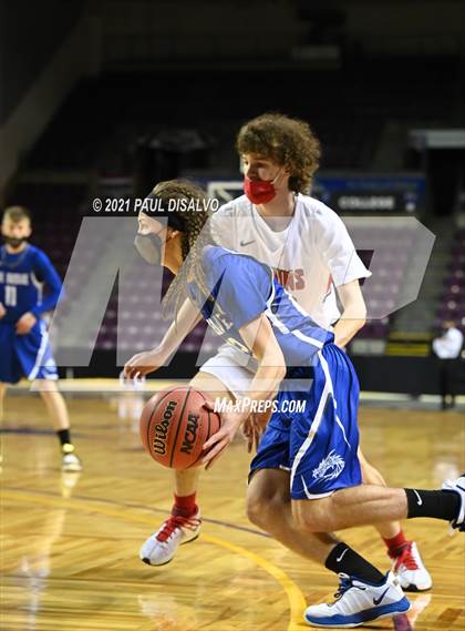 Thumbnail 1 in Belleview Christian vs. De Beque (CHSAA 1A State Final) photogallery.