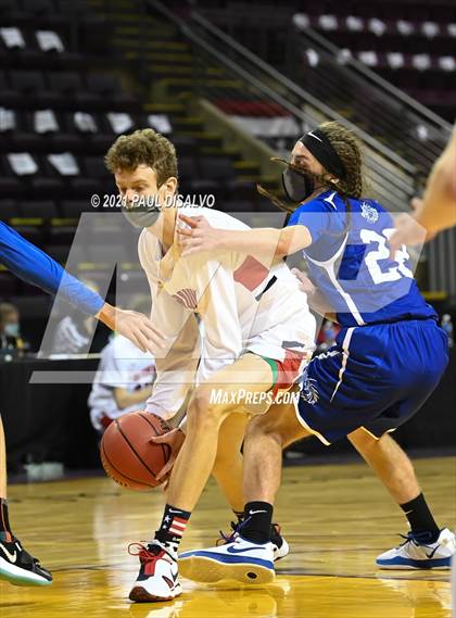 Thumbnail 2 in Belleview Christian vs. De Beque (CHSAA 1A State Final) photogallery.
