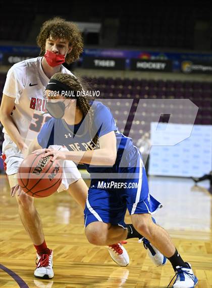 Thumbnail 3 in Belleview Christian vs. De Beque (CHSAA 1A State Final) photogallery.