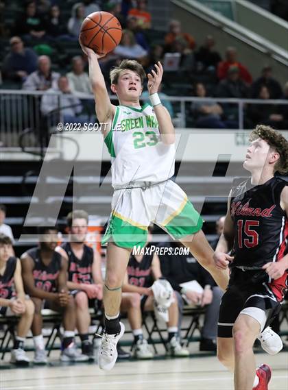 Thumbnail 1 in Hiland vs. Newark Catholic (OHSAA D4 Regional Semifinal) photogallery.