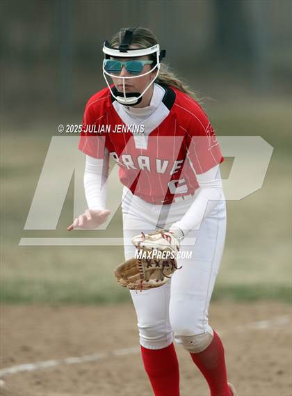 Thumbnail 2 in Boise vs. Gooding (Win The Pitch Tournament) photogallery.