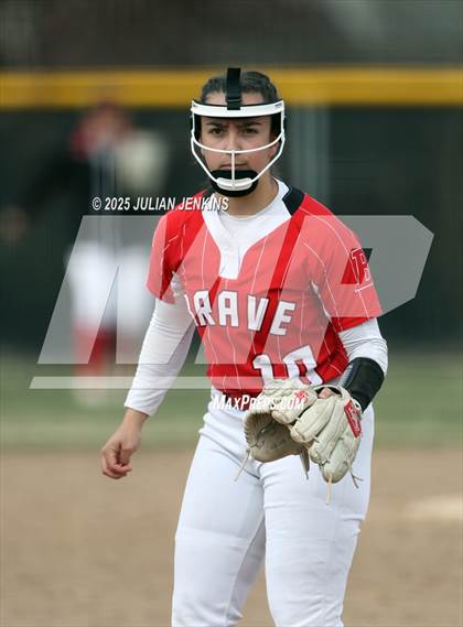 Thumbnail 1 in Boise vs. Gooding (Win The Pitch Tournament) photogallery.