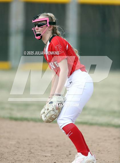 Thumbnail 3 in Boise vs. Gooding (Win The Pitch Tournament) photogallery.