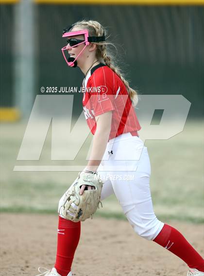 Thumbnail 3 in Boise vs. Gooding (Win The Pitch Tournament) photogallery.